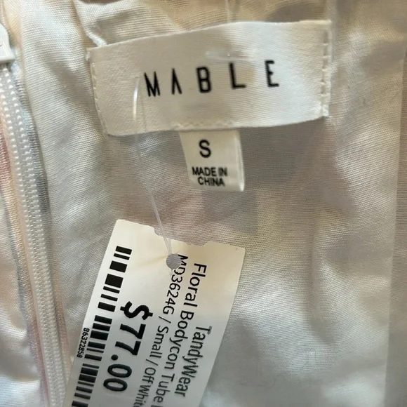 Mable Floral Strapless Bodycon Midi Dress Size Small NWT - Picture 5 of 5